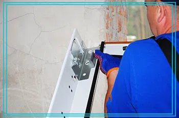 Trust Garage Door Service Huntington, NY 631-657-4075 - garage-door-installation-gdr-10m